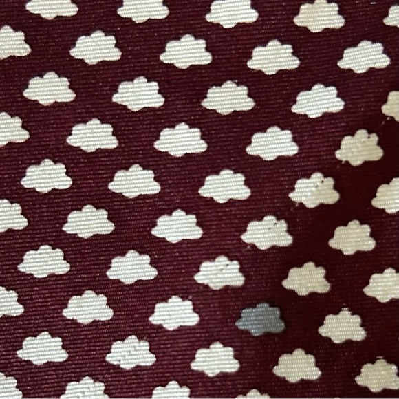 Vintage Tie Tree 100% Silk Tie, Pattern Shows Puffy White and Grey Clouds - Picture 8 of 8